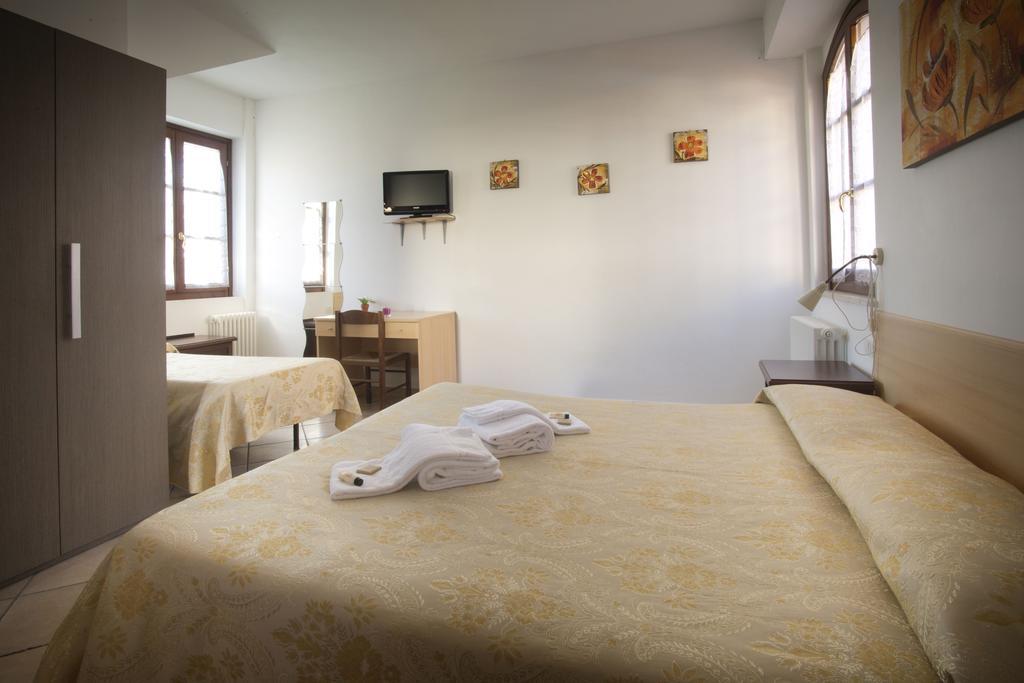 Soggiorno La Primula Siena Exterior photo